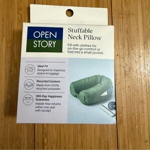 Open Story Stuffable Travel Neck Pillow — Green — Packable Lightweight Airplane